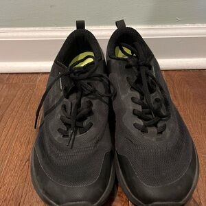 STR/KE MVMNT Vimana Hybrid Runner in Black Men’s Size 11.5